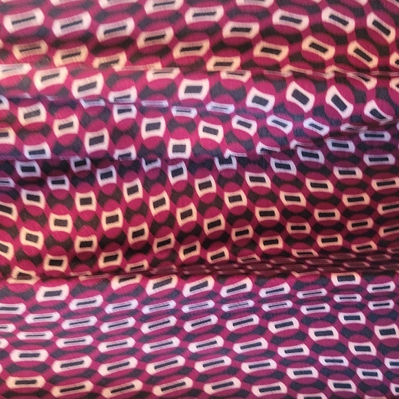 Le Chateau Dress - Picture 3 of 3